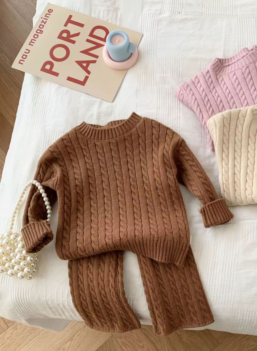 Elegant Cable Knit Sweater & Pants Set